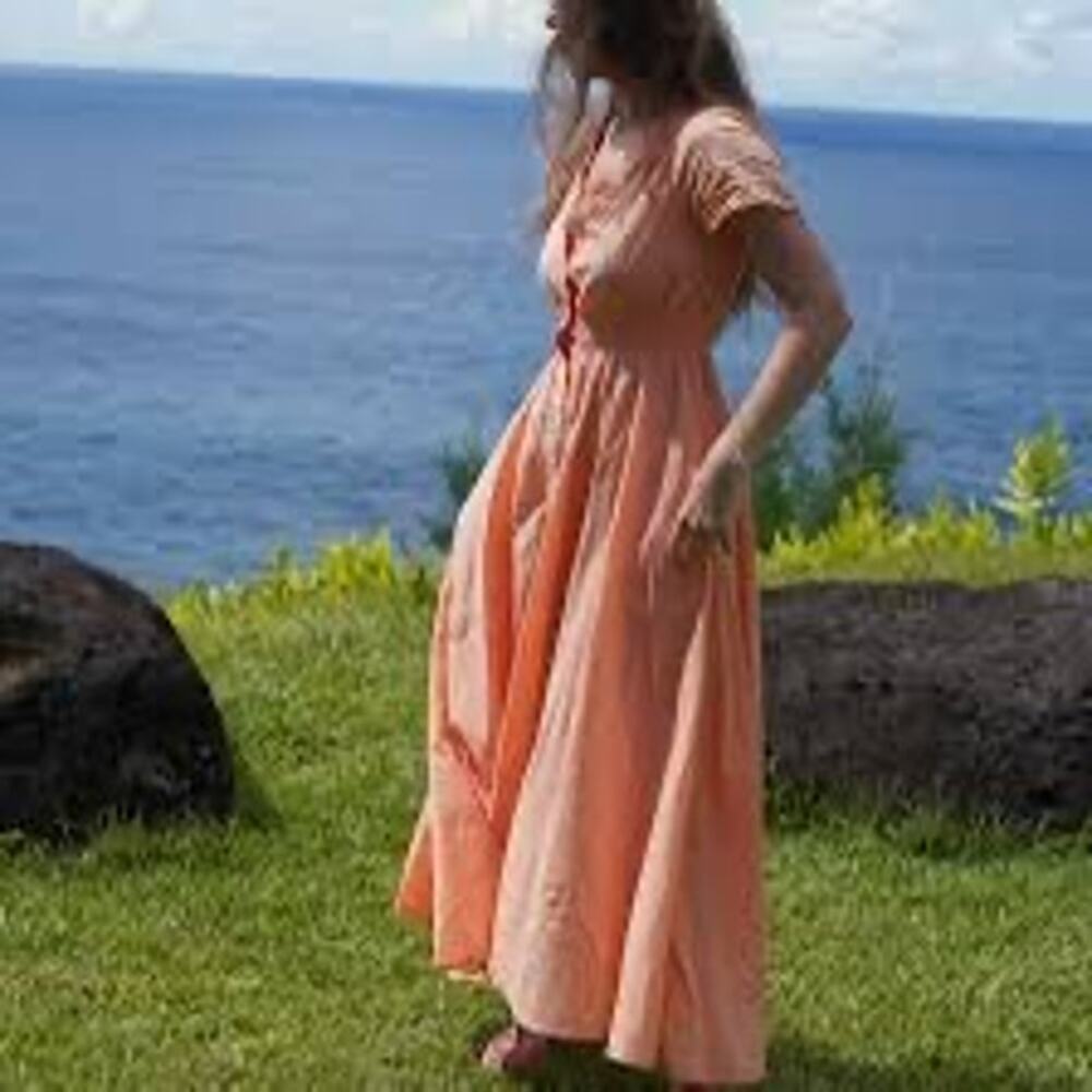 Sisley Dress‎